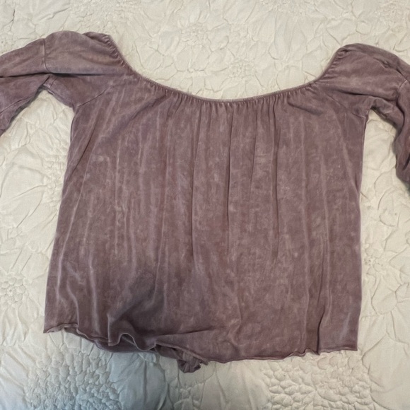 S off the shoulder pink crop top - Picture 3 of 3